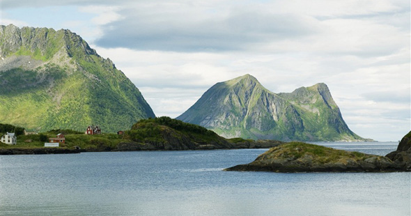 Bagn in Senja - C.H.www.visitnorway.com